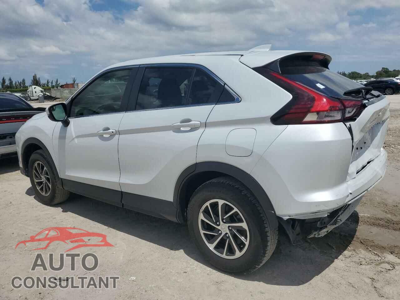 MITSUBISHI ECLIPSE 2024 - JA4ATUAA2RZ040805