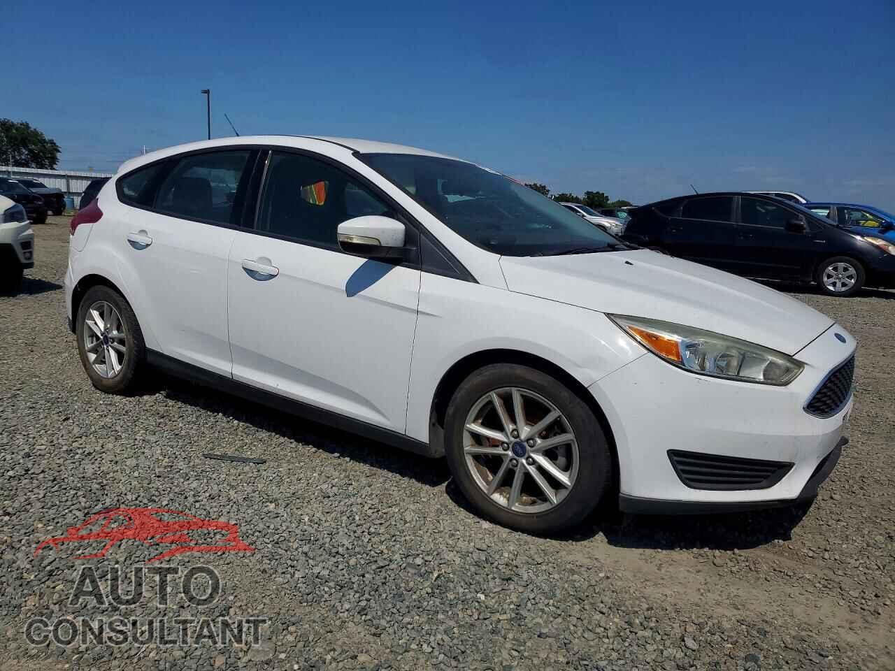 FORD FOCUS 2015 - 1FADP3K29FL369790