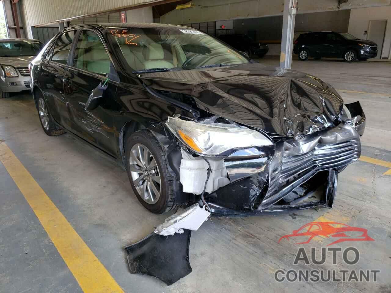 TOYOTA CAMRY 2016 - 4T4BF1FK2GR552643