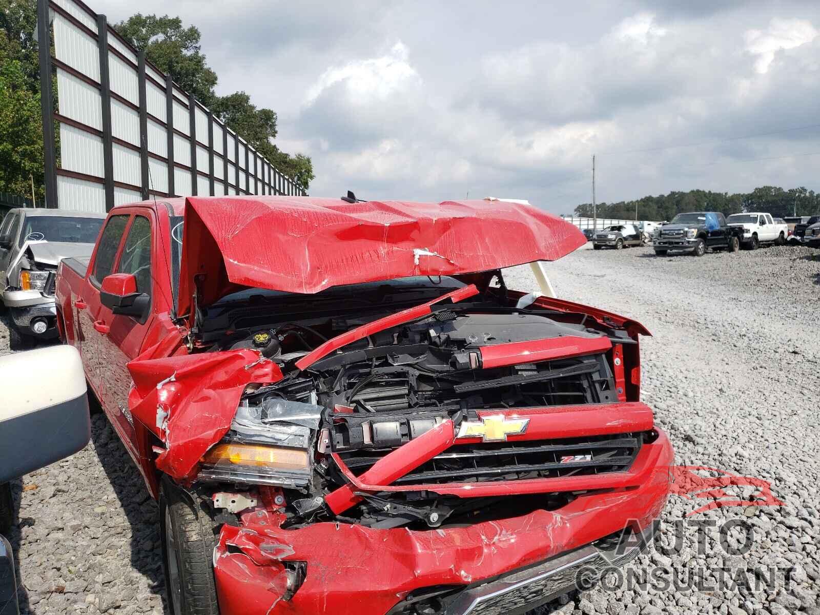CHEVROLET SILVERADO 2018 - 3GCUKREC3JG431707
