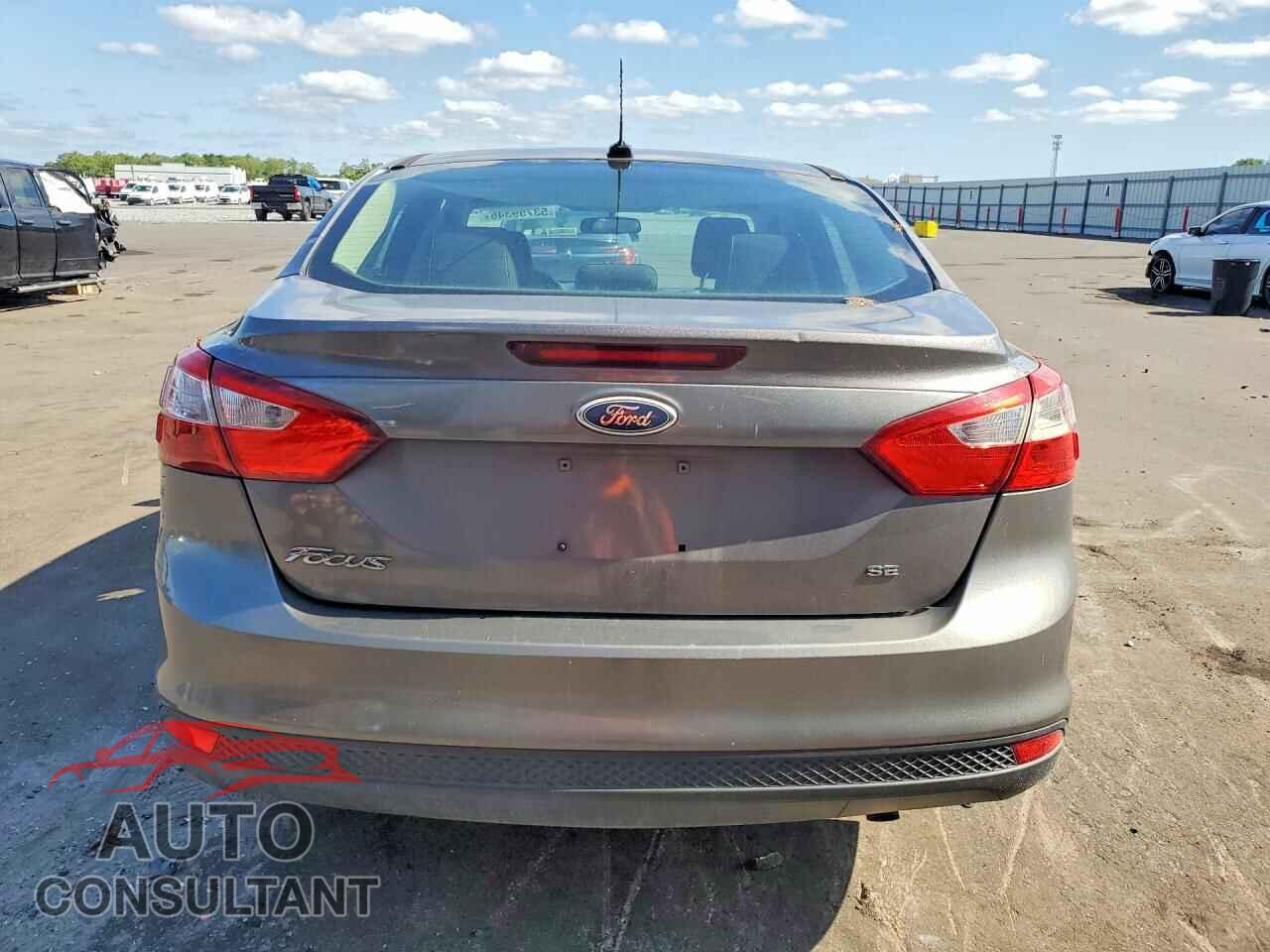 FORD FOCUS 2012 - 1FAHP3F2XCL192335