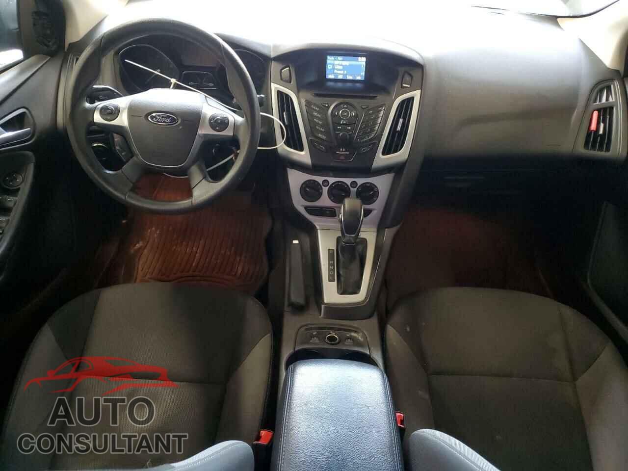 FORD FOCUS 2014 - 1FADP3F21EL209797