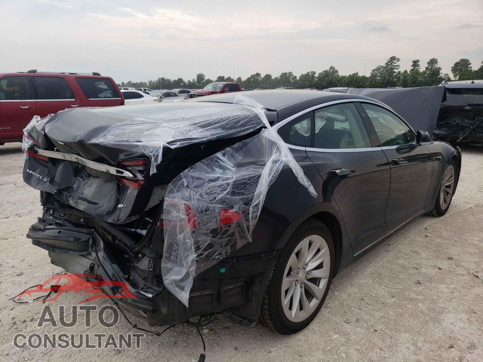 TESLA MODEL S 2017 - 5YJSA1E28HF204404