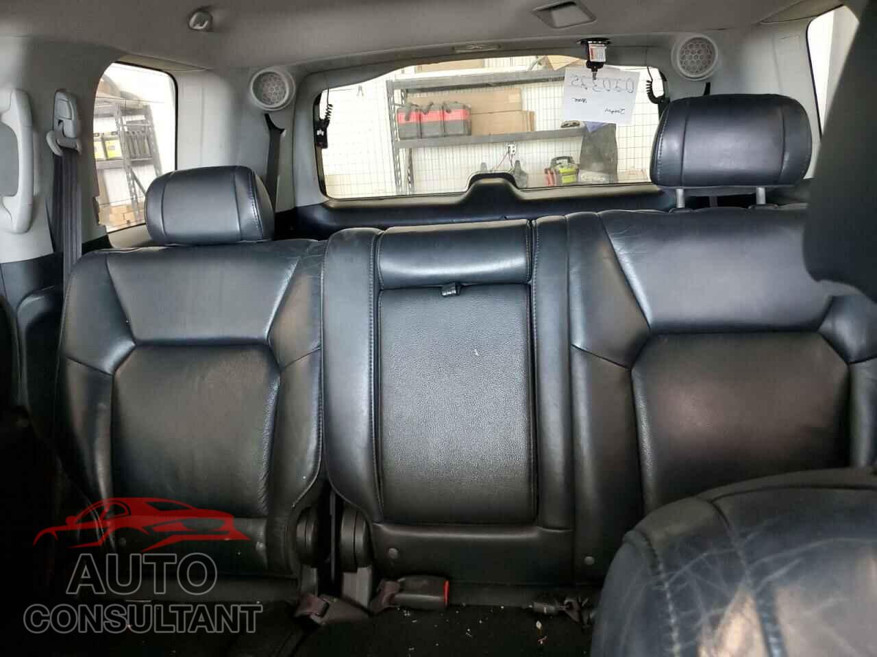 HONDA PILOT 2011 - 5FNYF4H65BB037776