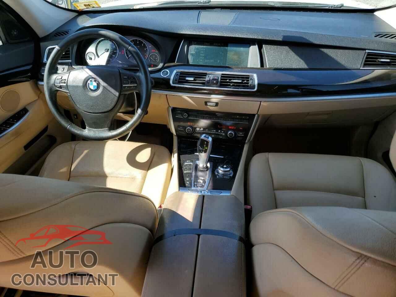 BMW 5 SERIES 2012 - WBASP2C55CC338615
