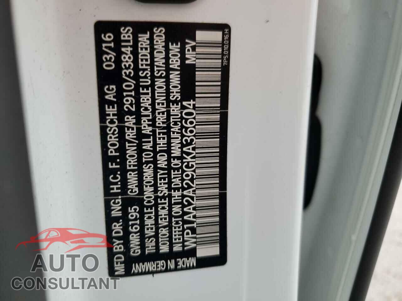 PORSCHE CAYENNE 2016 - WP1AA2A29GKA36604