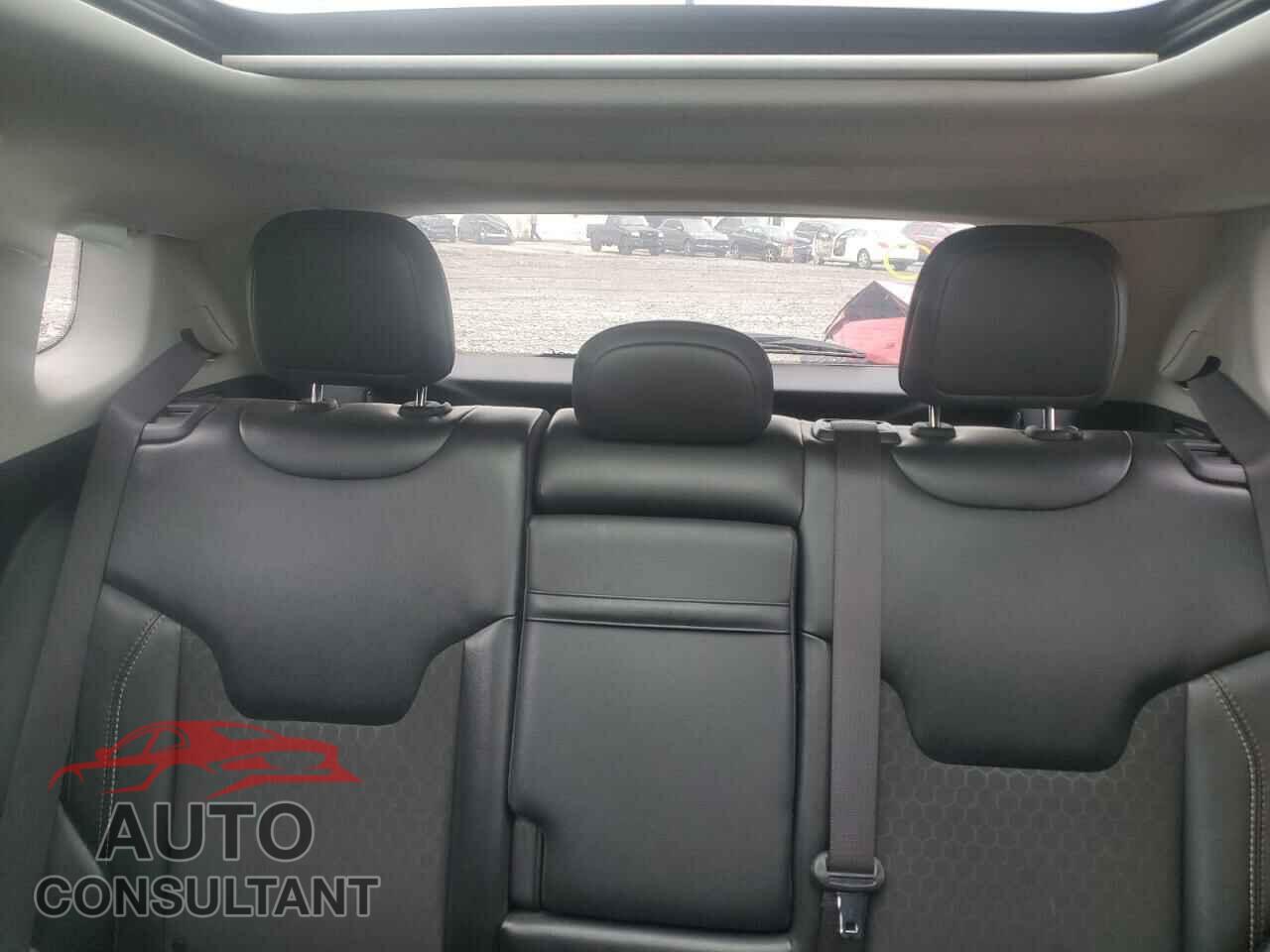 JEEP COMPASS 2020 - 3C4NJDBB4LT125440
