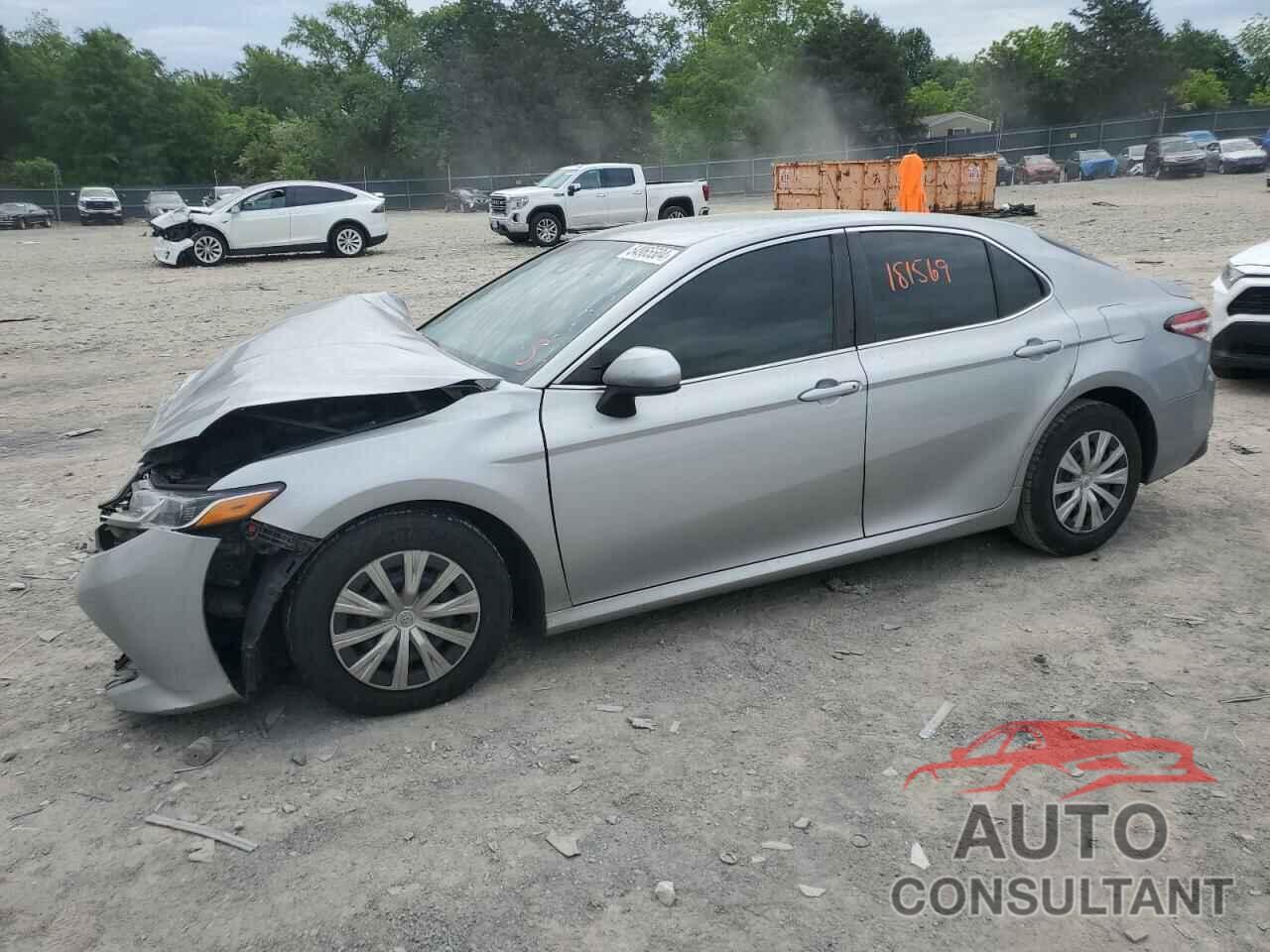 TOYOTA CAMRY 2018 - 4T1B11HK6JU542730