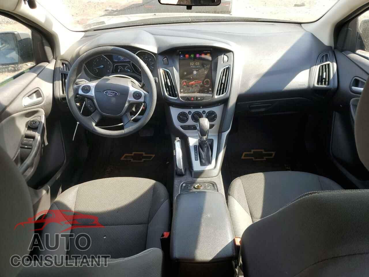 FORD FOCUS 2014 - 1FADP3F28EL125976
