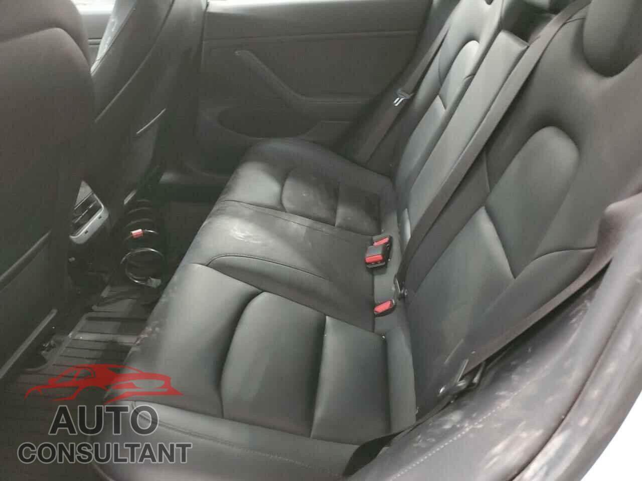 TESLA MODEL 3 2018 - 5YJ3E1EB2JF089085