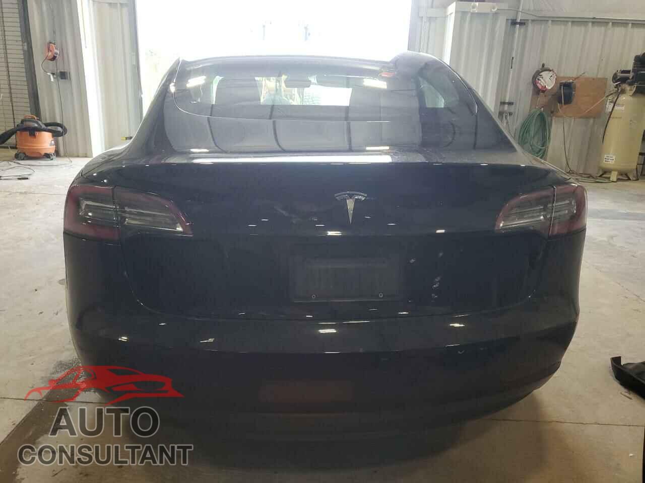 TESLA MODEL 3 2020 - 5YJ3E1EA3LF606274