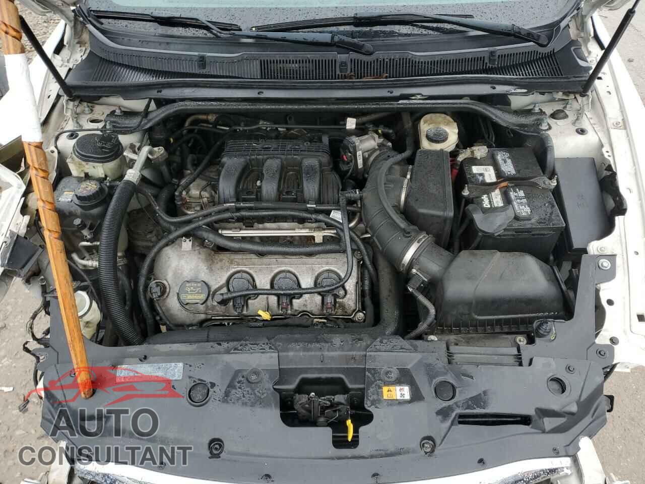 FORD TAURUS 2012 - 1FAHP2EWXCG134264