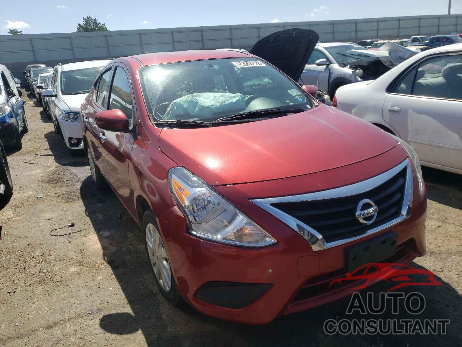 NISSAN VERSA 2019 - 3N1CN7AP0KL871931