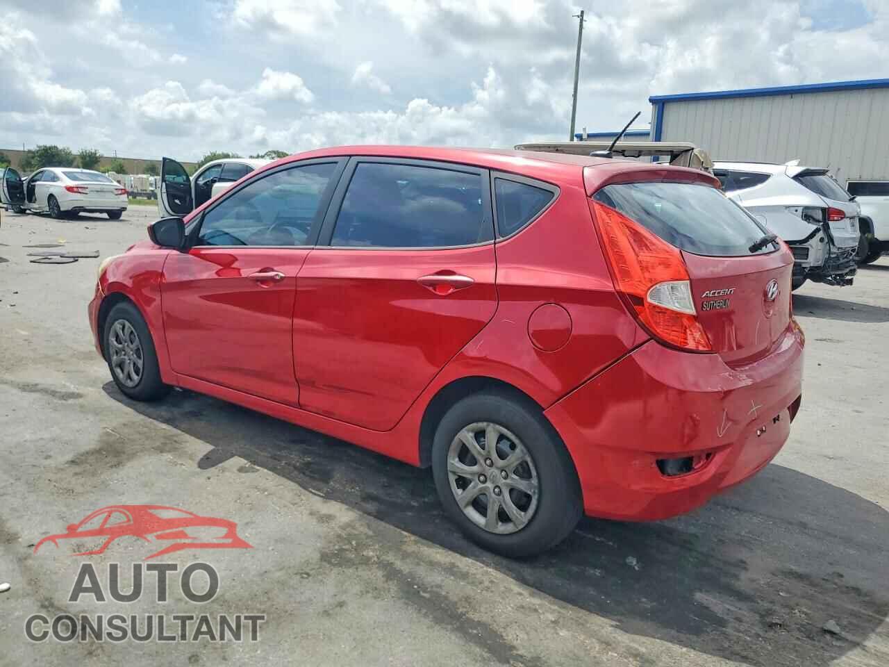 HYUNDAI ACCENT 2012 - KMHCT5AEXCU005565