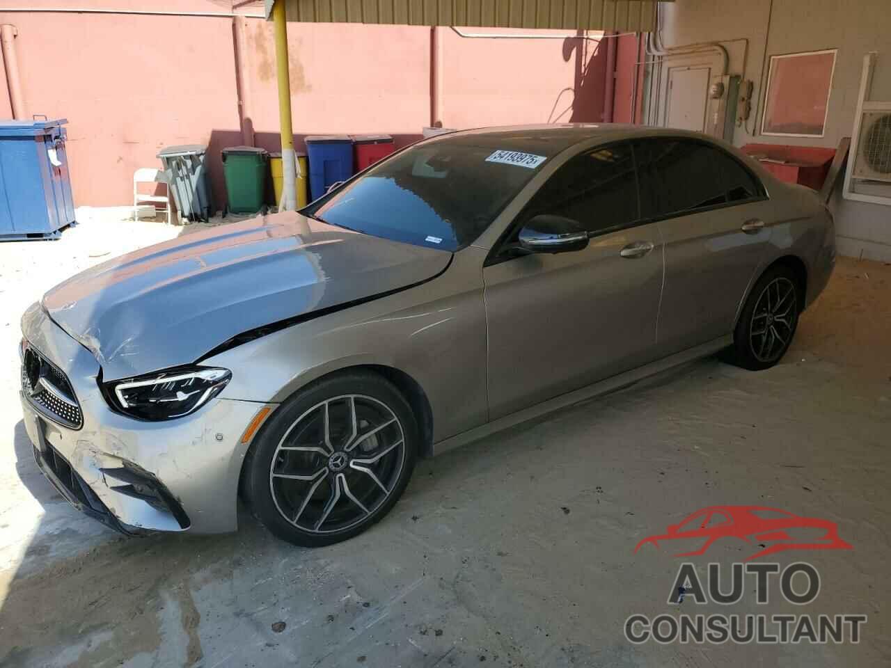 MERCEDES-BENZ E-CLASS 2022 - W1KZF8DB2NB083111
