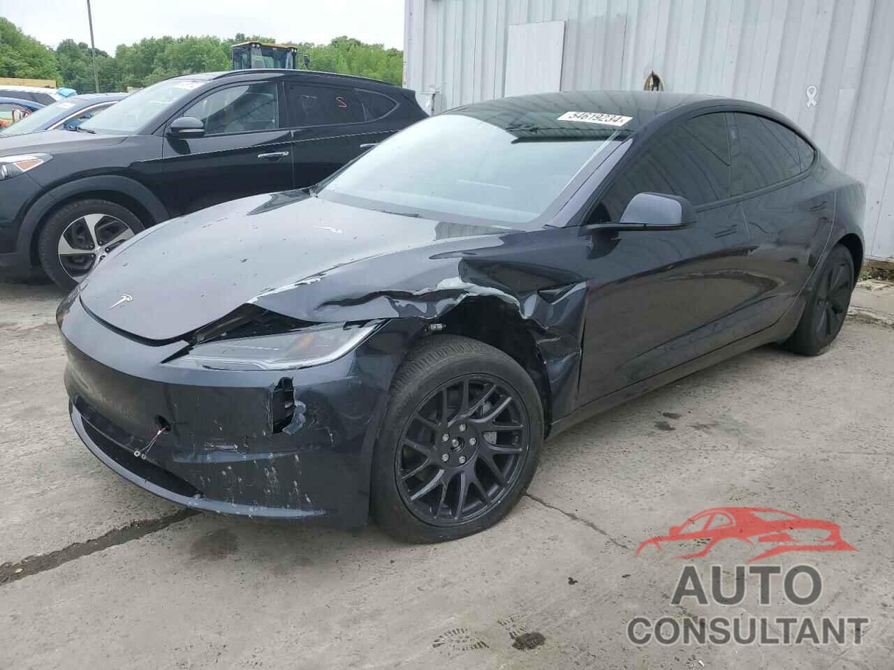 TESLA MODEL 3 2024 - 5YJ3E1EB2RF729422