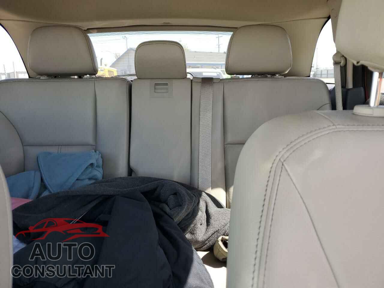 FORD EDGE 2013 - 2FMDK4JC8DBC37959