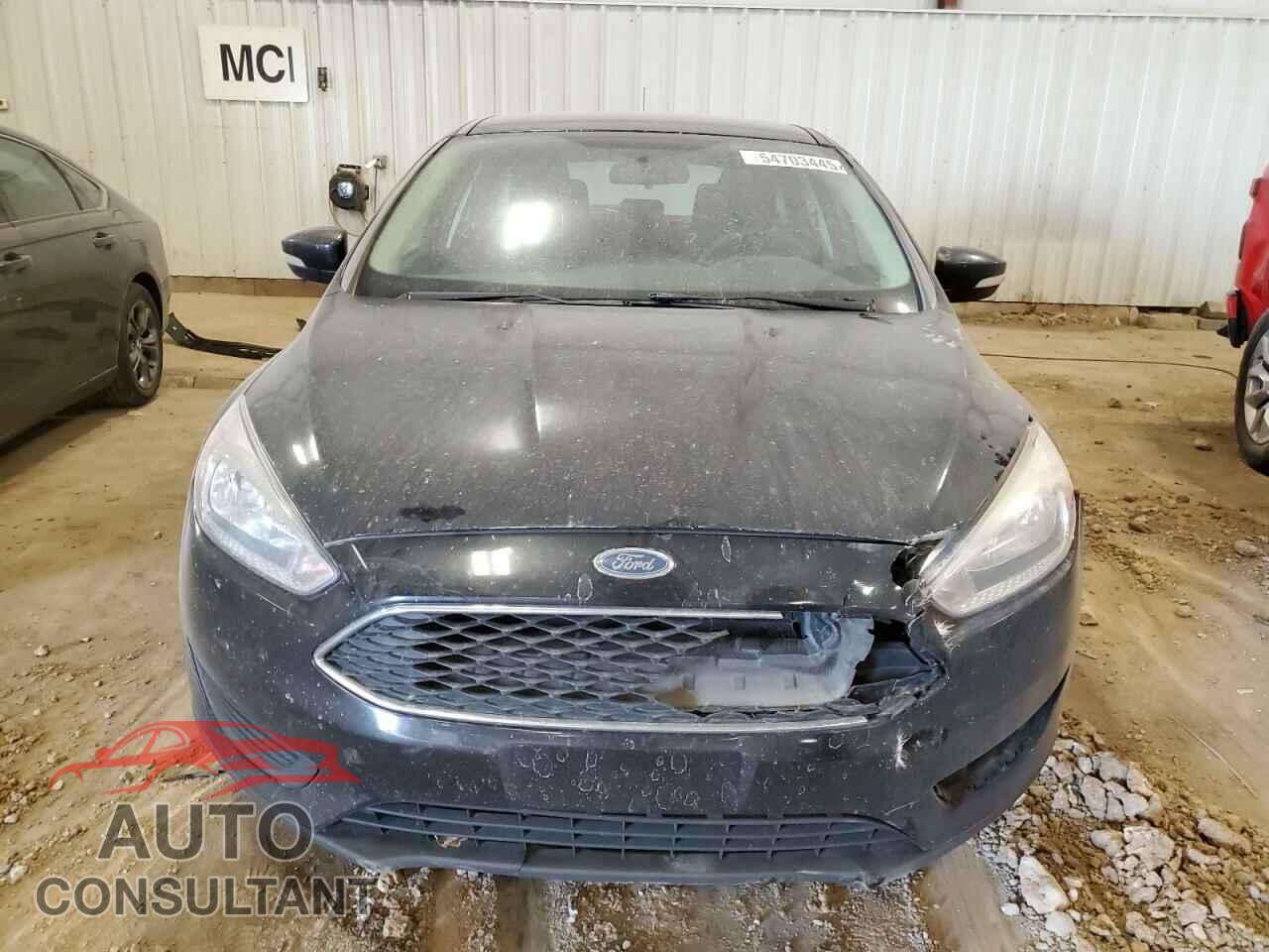 FORD FOCUS 2017 - 1FADP3K23HL271728