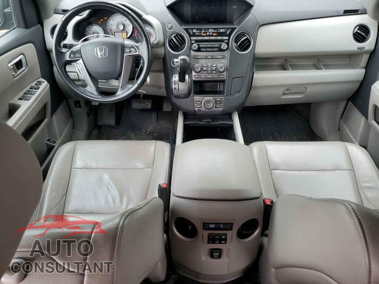 HONDA PILOT 2014 - 5FNYF4H75EB056261