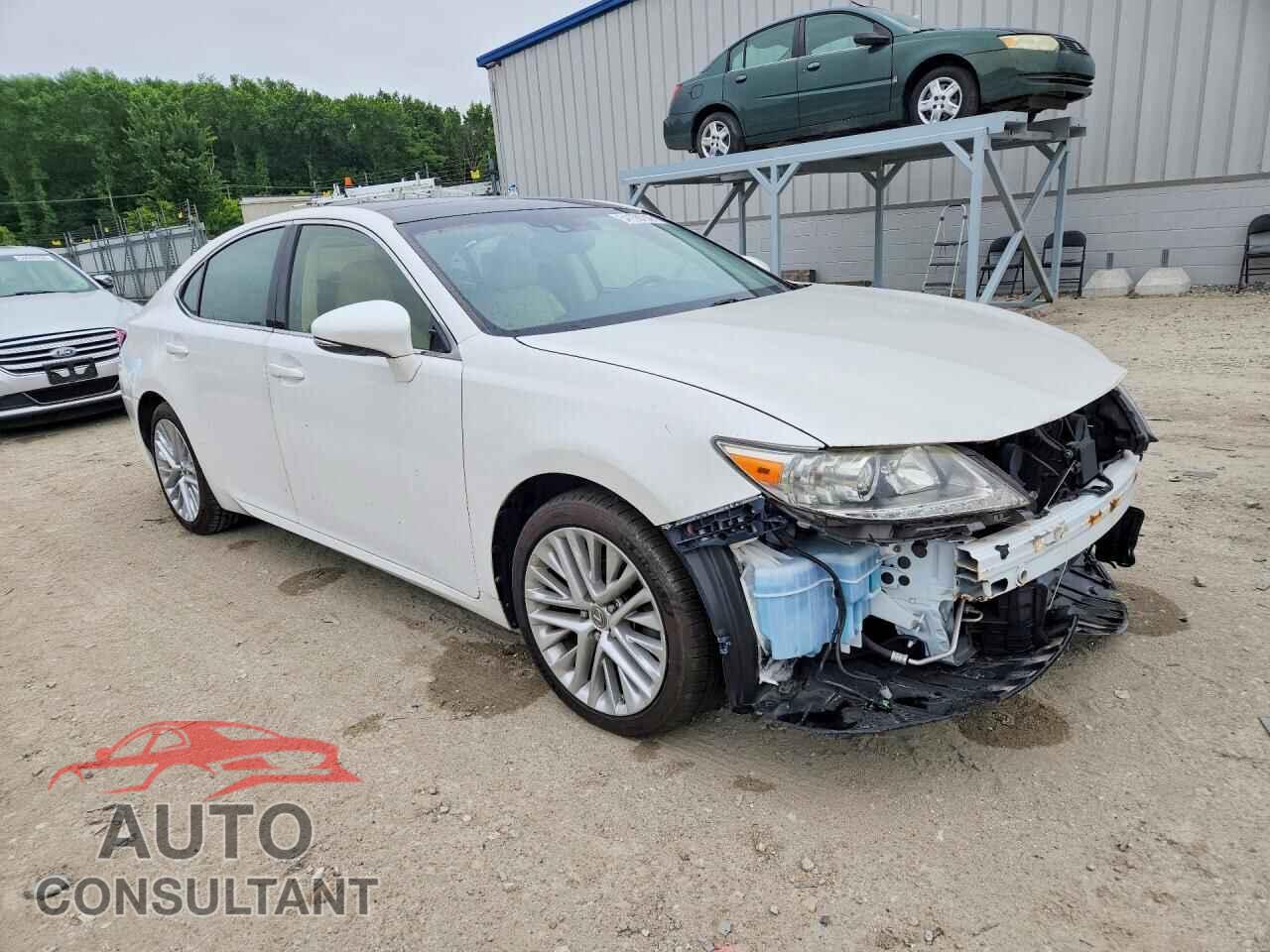 LEXUS ES350 2015 - JTHBK1GG3F2198788