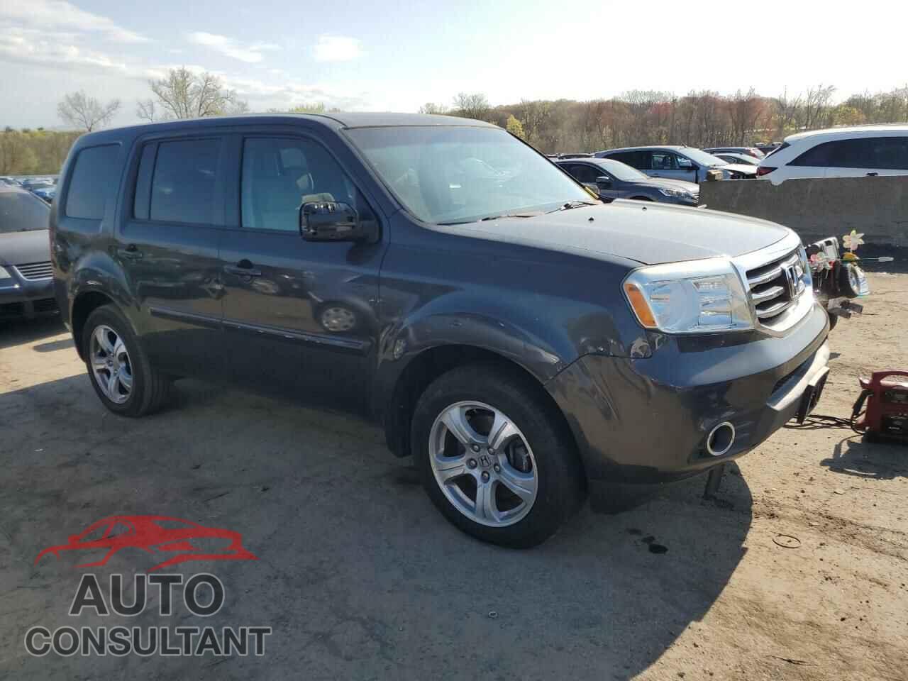 HONDA PILOT 2013 - 5FNYF4H40DB080567
