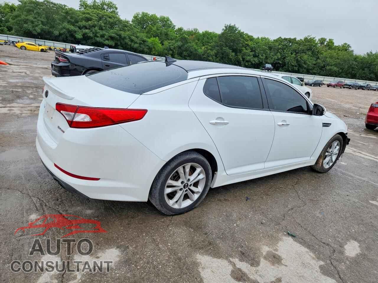 KIA OPTIMA 2012 - 5XXGR4A68CG049223