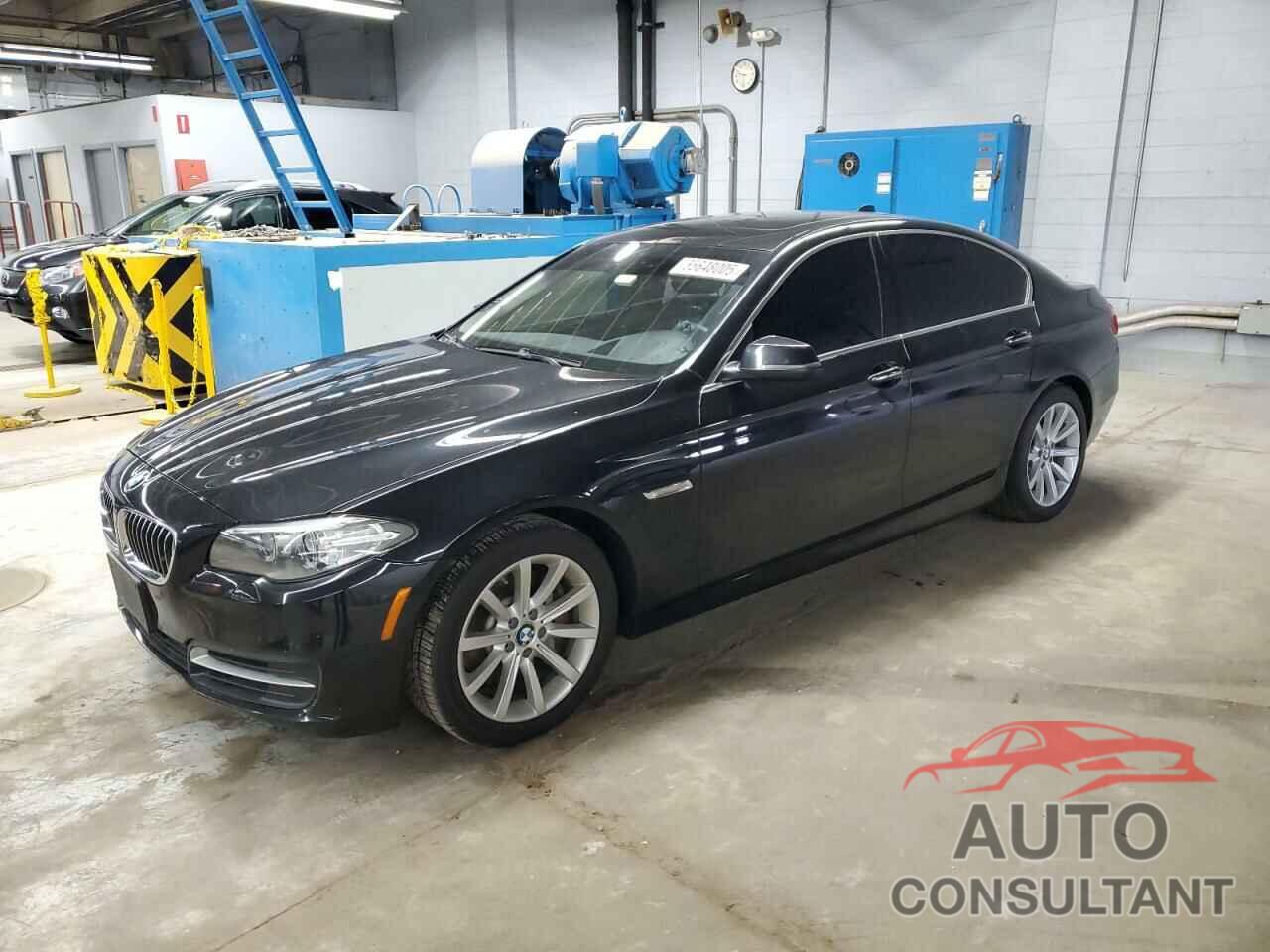 BMW 5 SERIES 2014 - WBA5B3C50ED530166
