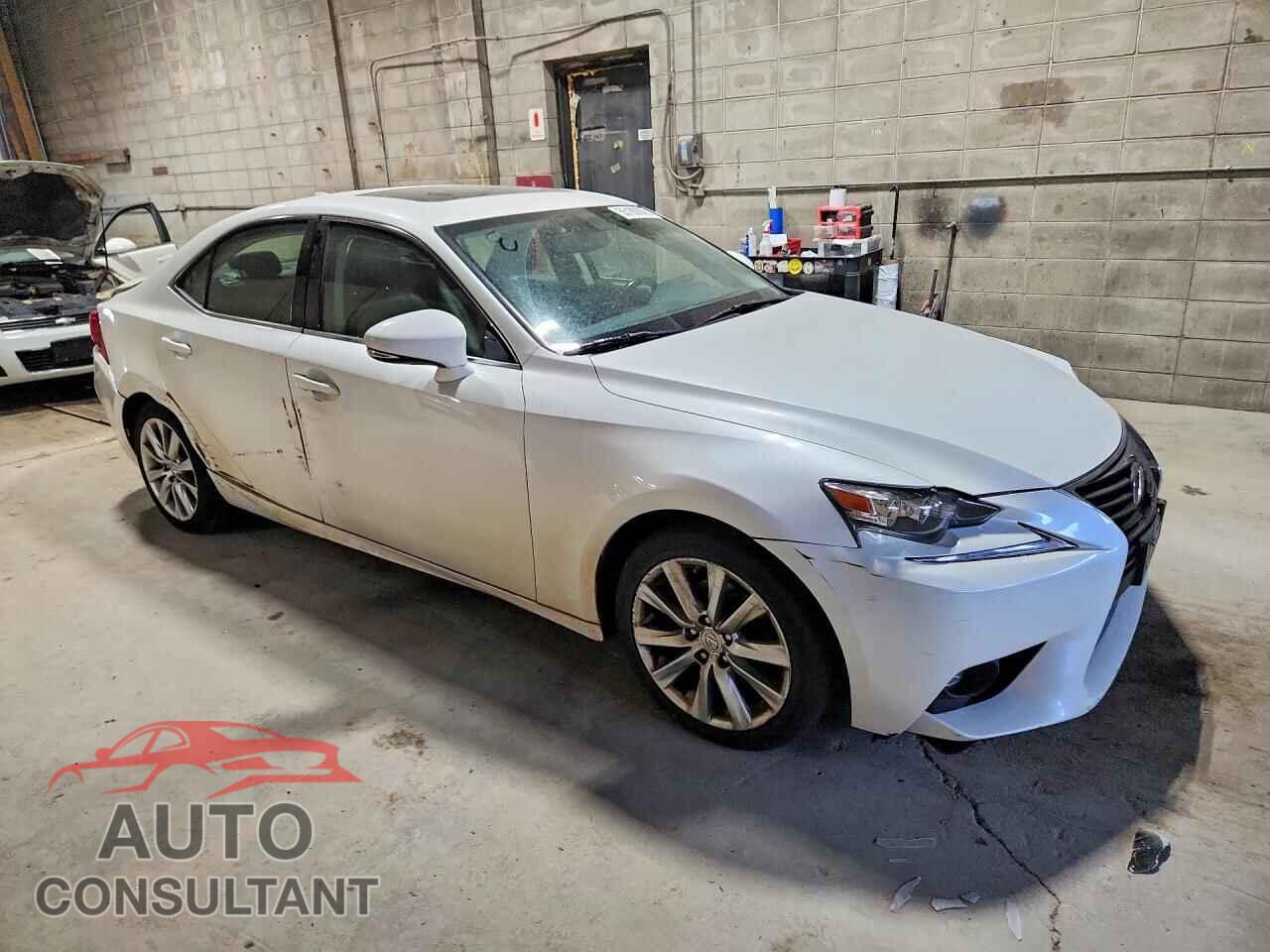 LEXUS IS 2015 - JTHCF1D27F5020950