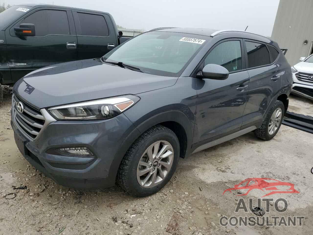 HYUNDAI TUCSON 2017 - KM8J3CA41HU386149