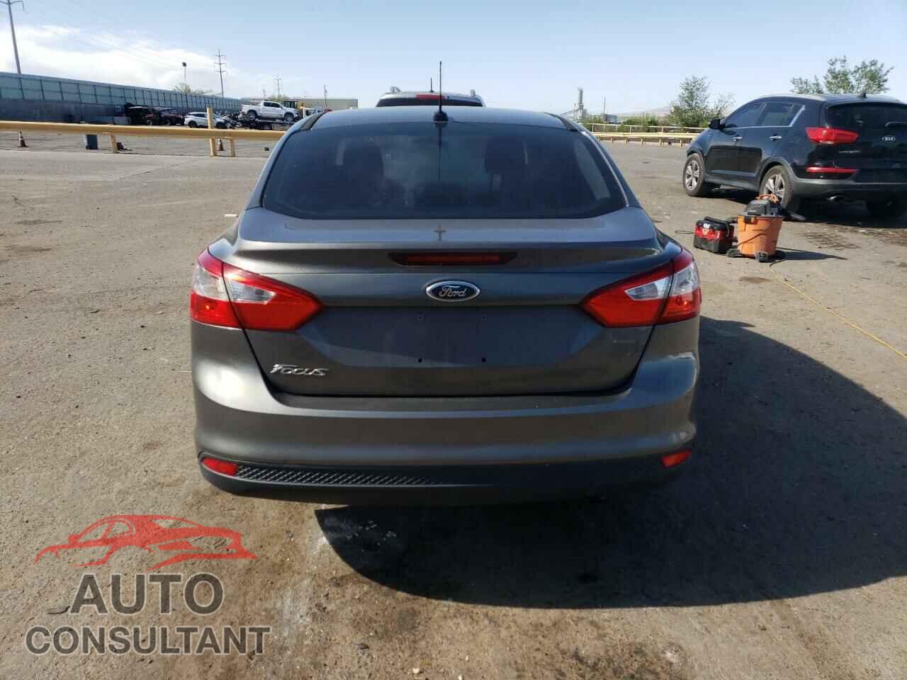FORD FOCUS 2012 - 1FAHP3E24CL301664