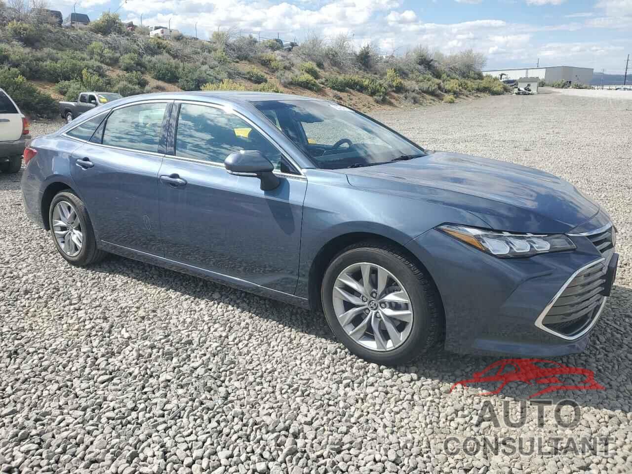 TOYOTA AVALON 2022 - 4T1JZ1FB7NU084791