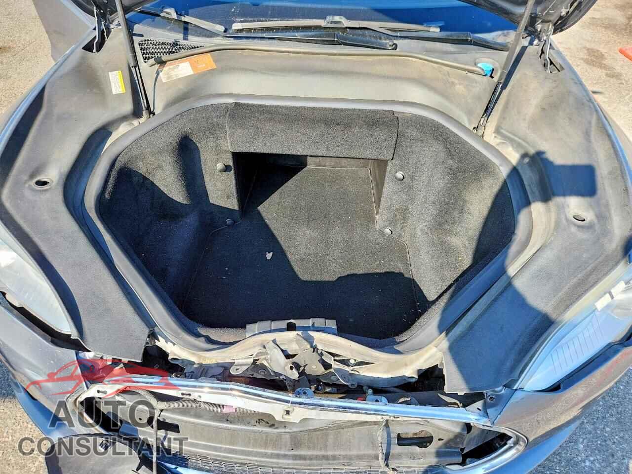 TESLA MODEL S 2014 - 5YJSA1H16EFP36362