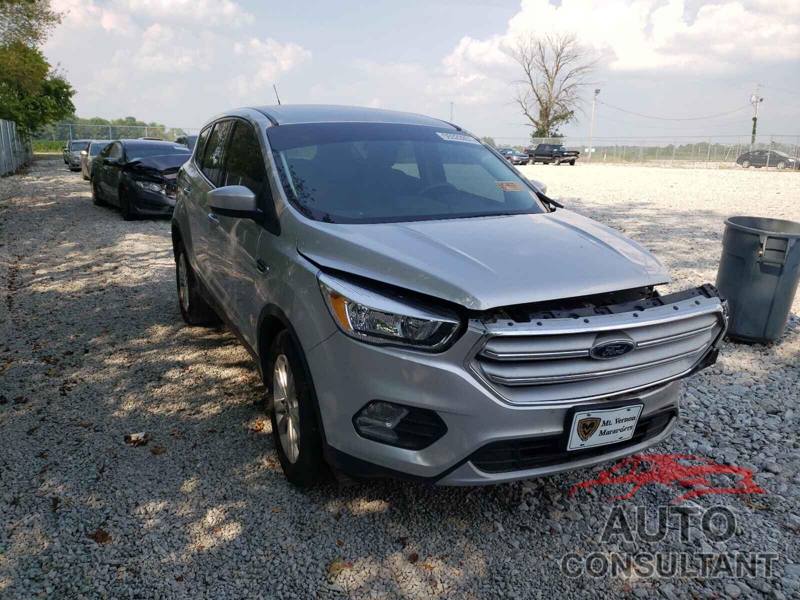 FORD ESCAPE 2019 - 1FMCU9GD1KUB09069