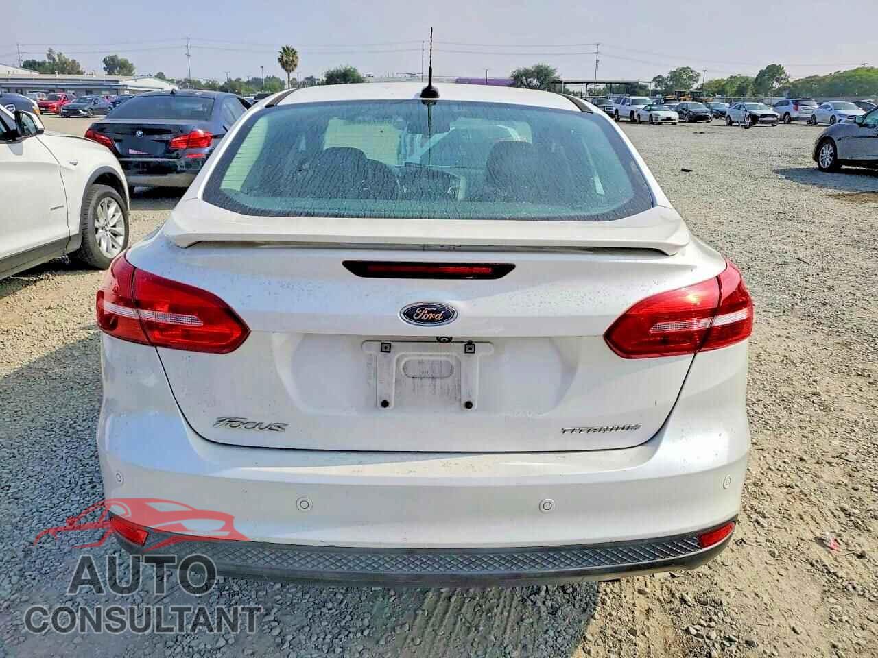 FORD FOCUS 2016 - 1FADP3J2XGL306281