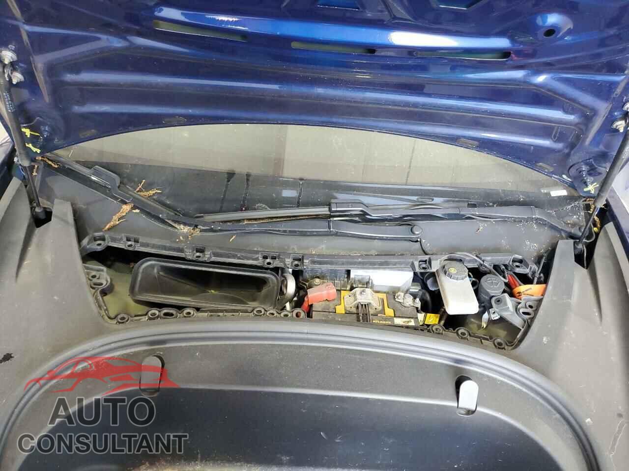 TESLA MODEL 3 2019 - 5YJ3E1EB4KF474553