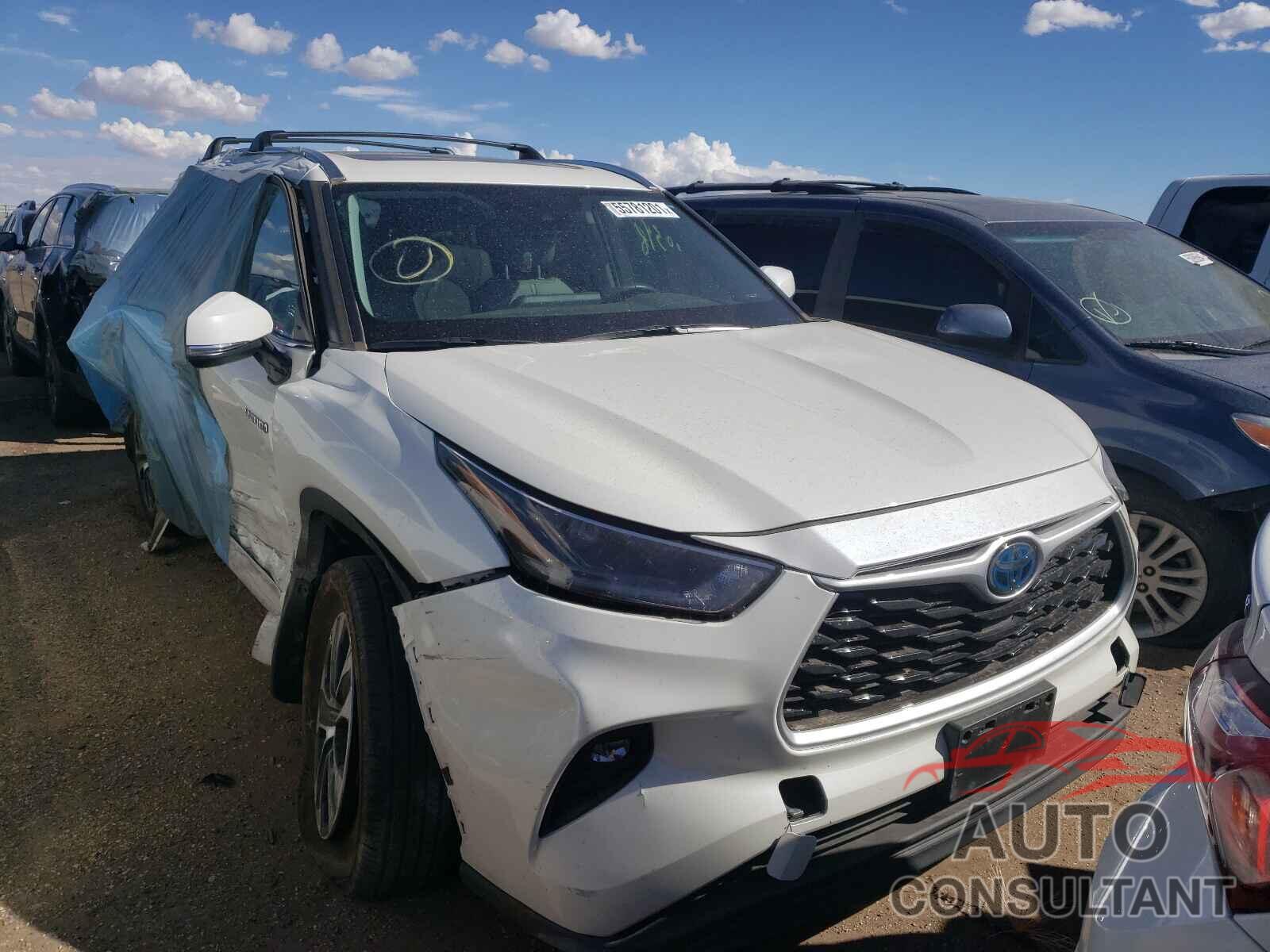 TOYOTA HIGHLANDER 2021 - 5TDHBRCH0MS519376