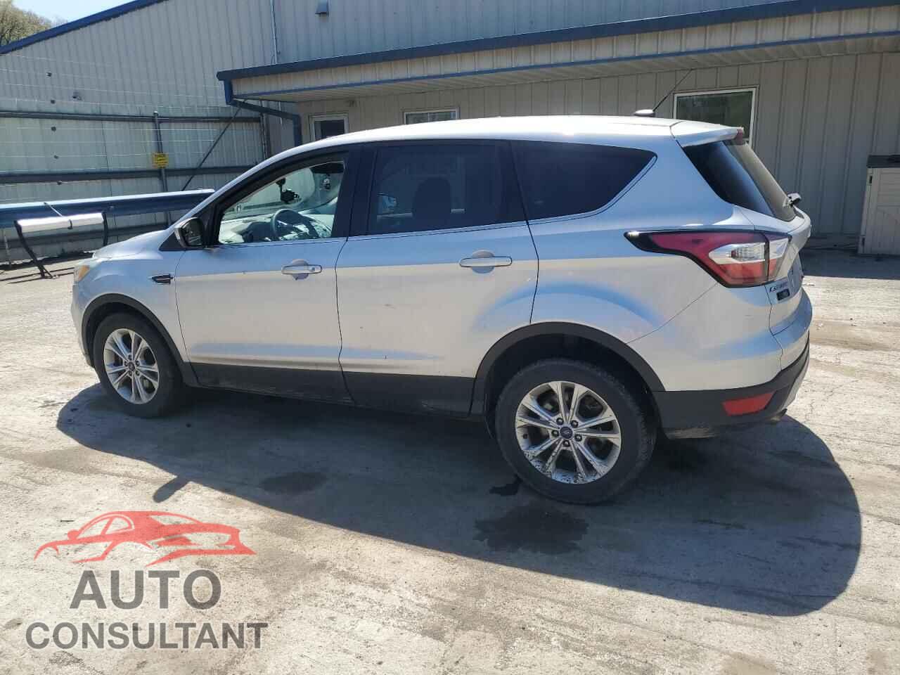 FORD ESCAPE 2017 - 1FMCU0G96HUC61963