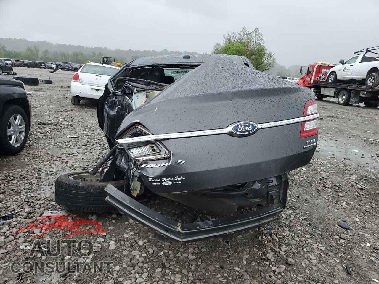 FORD TAURUS 2017 - 1FAHP2E88HG106391