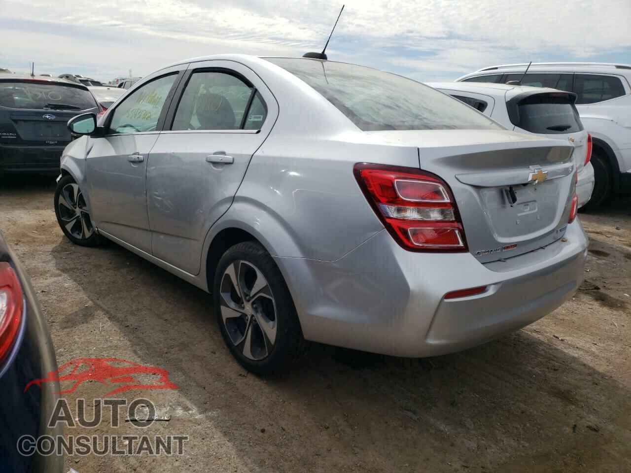 CHEVROLET SONIC 2017 - 1G1JF5SB4H4121108