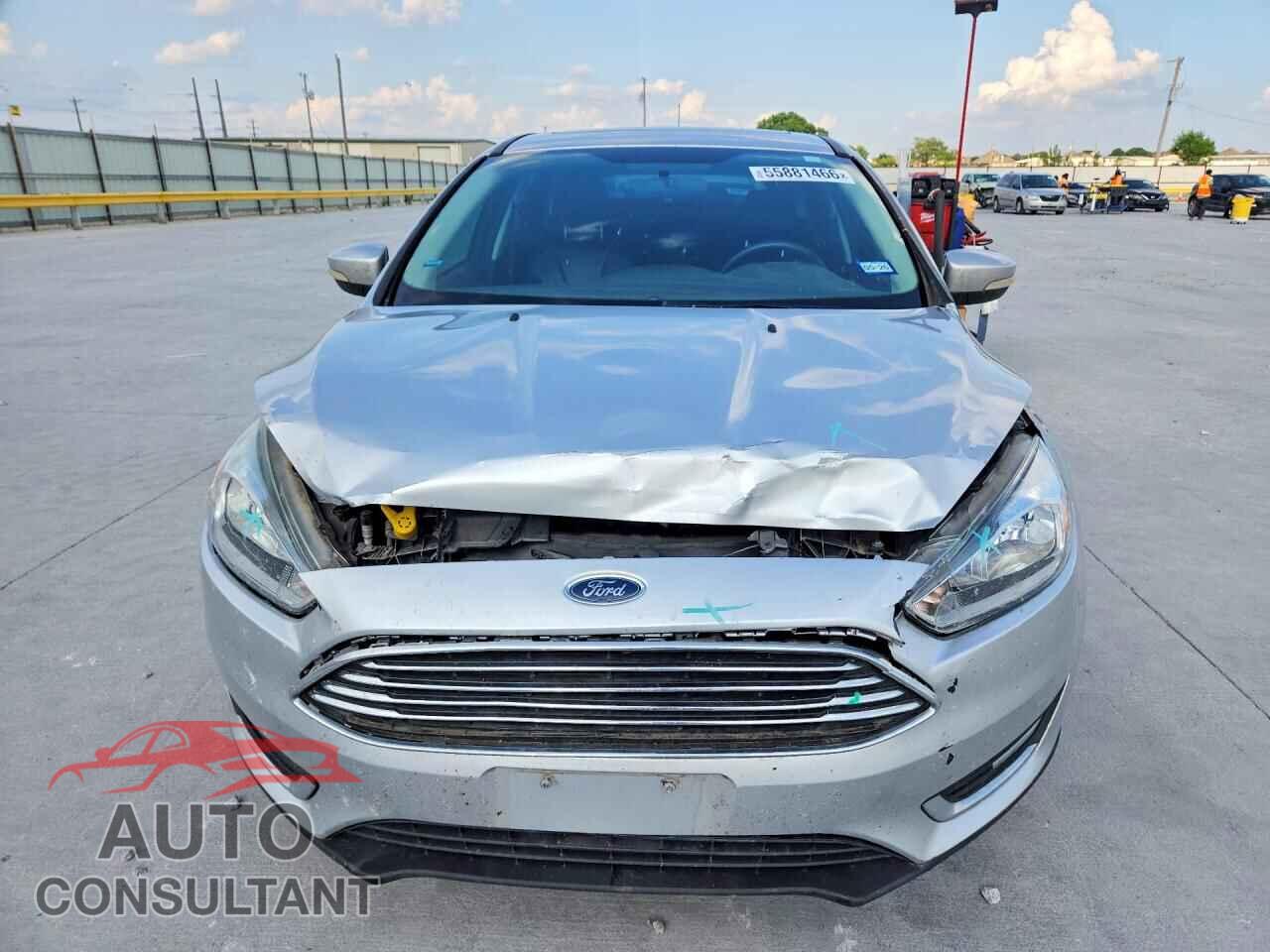FORD FOCUS 2017 - 1FADP3N20HL219386