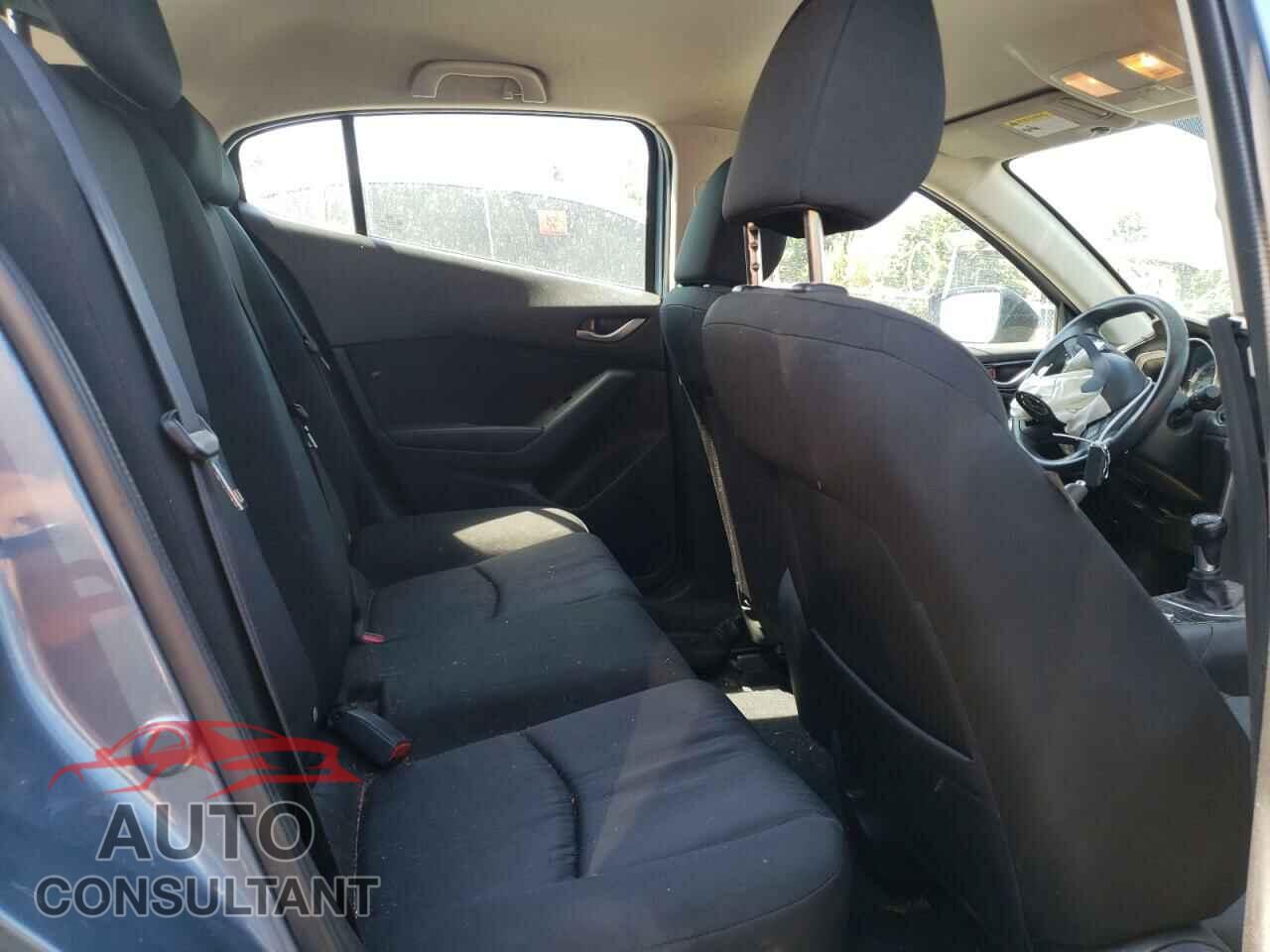 MAZDA 3 2016 - JM1BM1J79G1285932