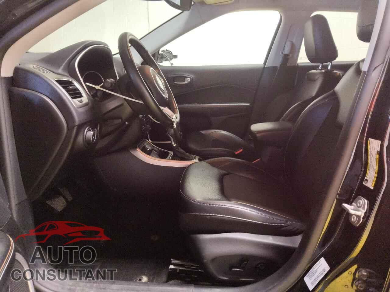 JEEP COMPASS 2017 - 3C4NJDBB3HT651002