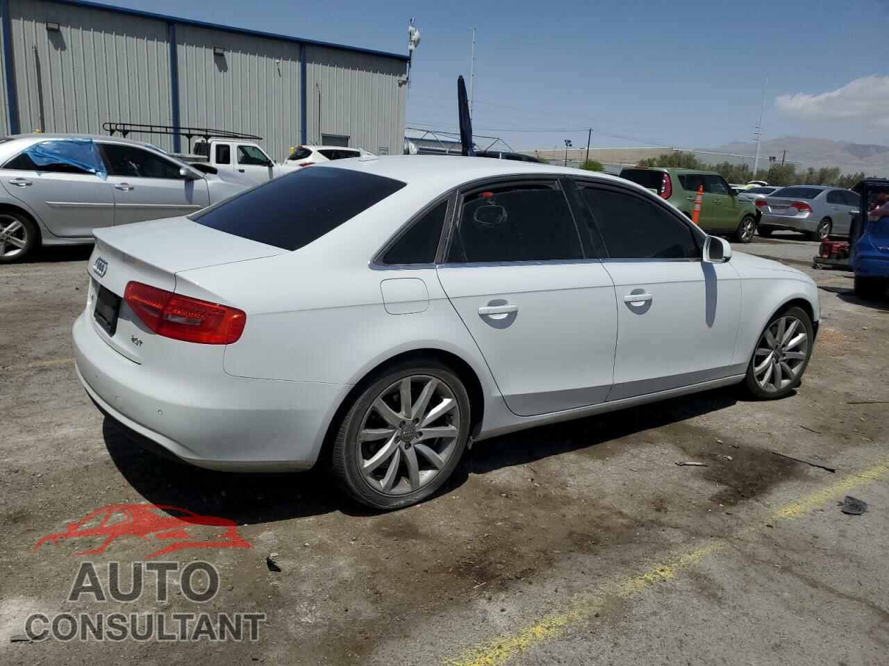AUDI A4 2013 - WAUEFAFL3DN041210