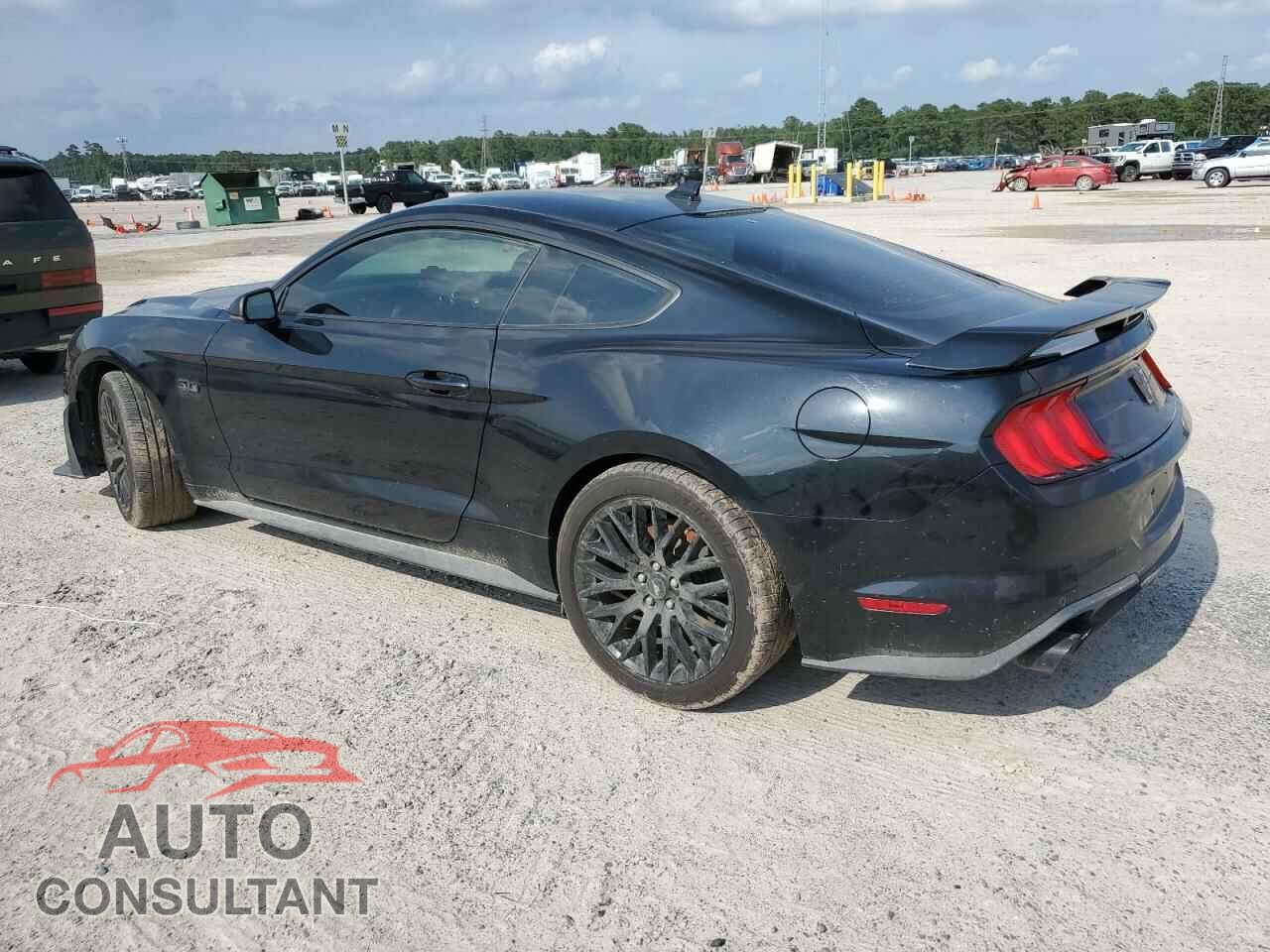 FORD MUSTANG 2020 - 1FA6P8CF4L5172968