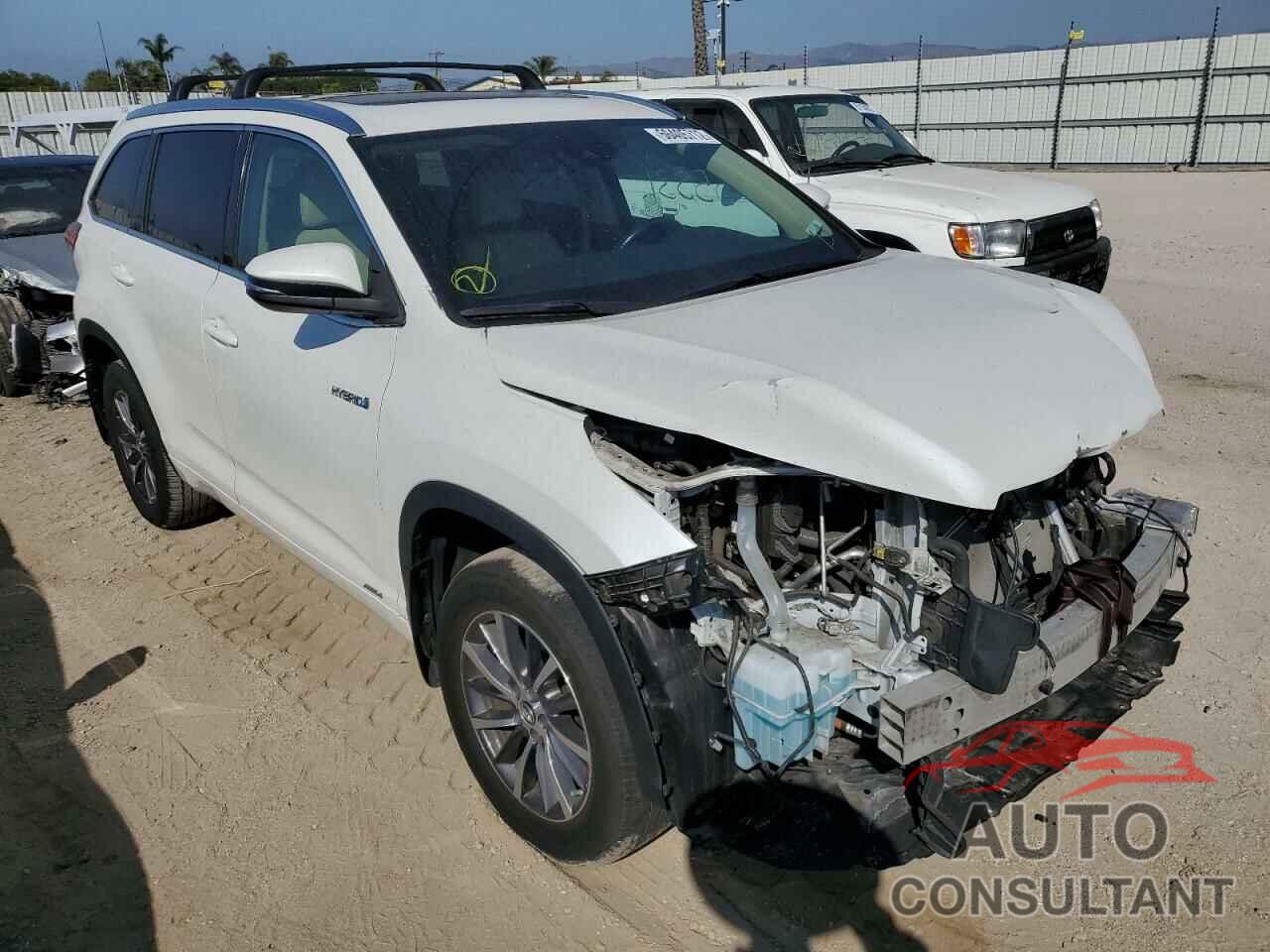TOYOTA HIGHLANDER 2018 - 5TDJGRFH6JS041765