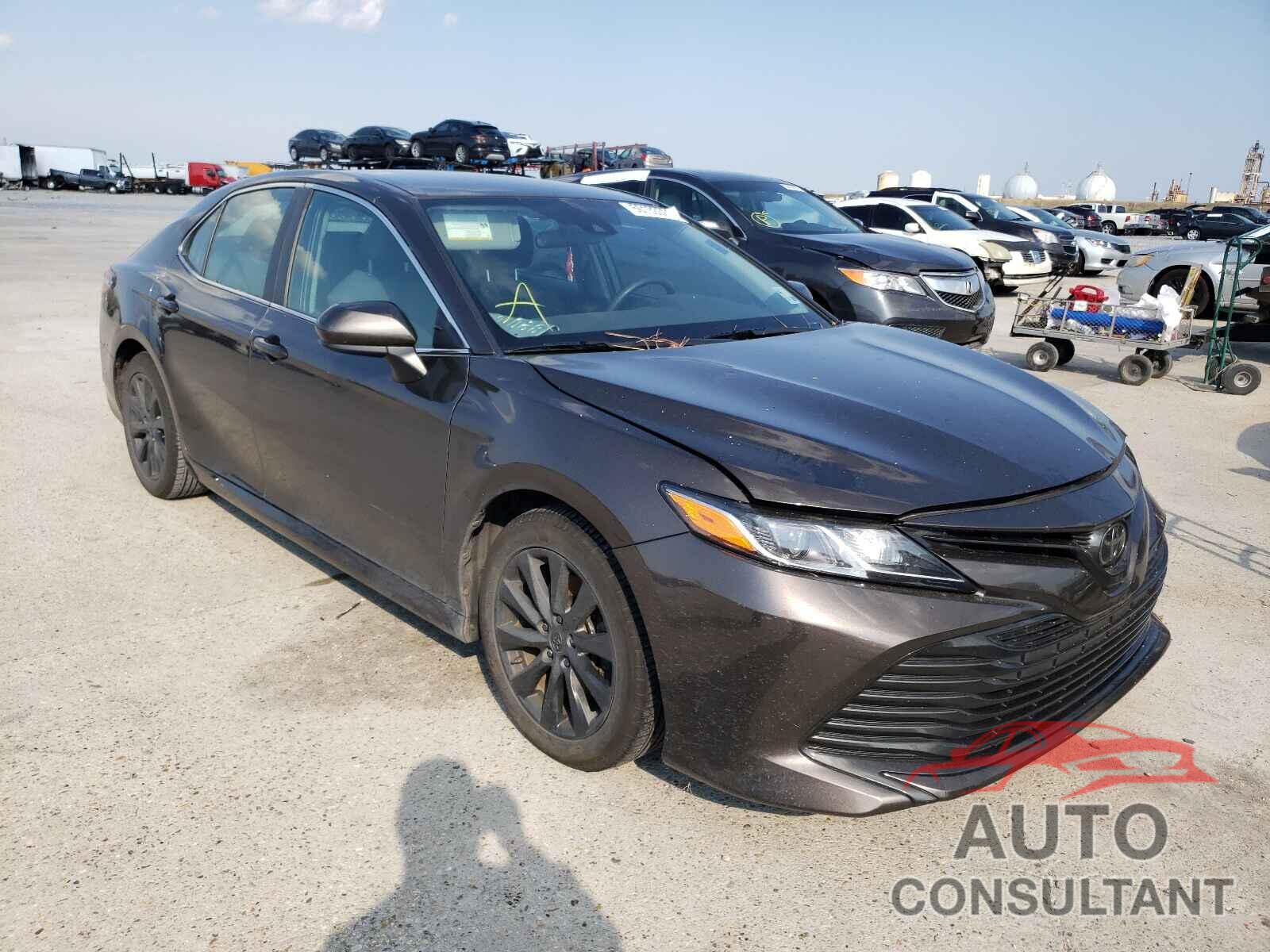 TOYOTA CAMRY 2019 - 4T1B11HK5KU852031