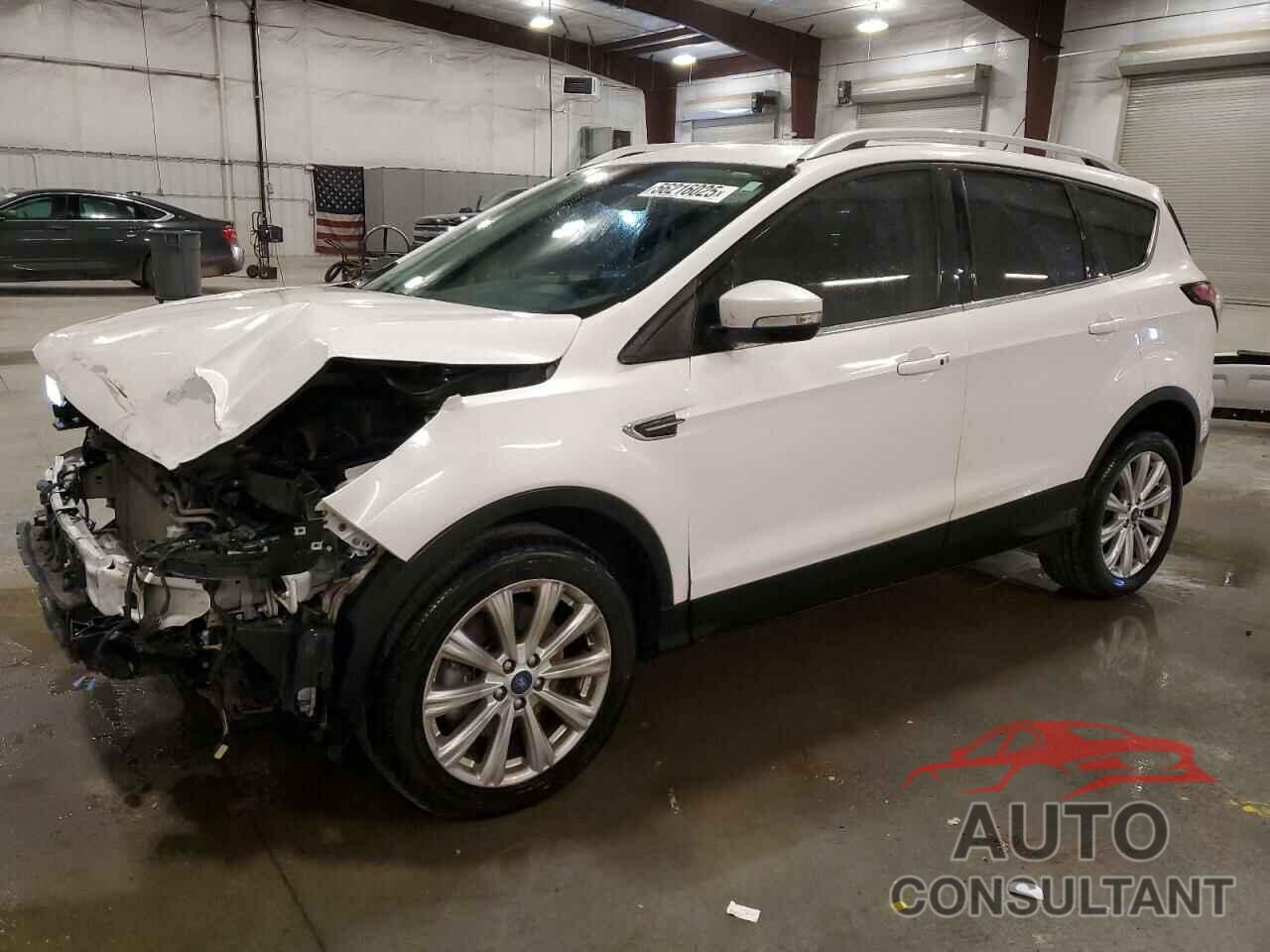 FORD ESCAPE 2017 - 1FMCU9J96HUE45118