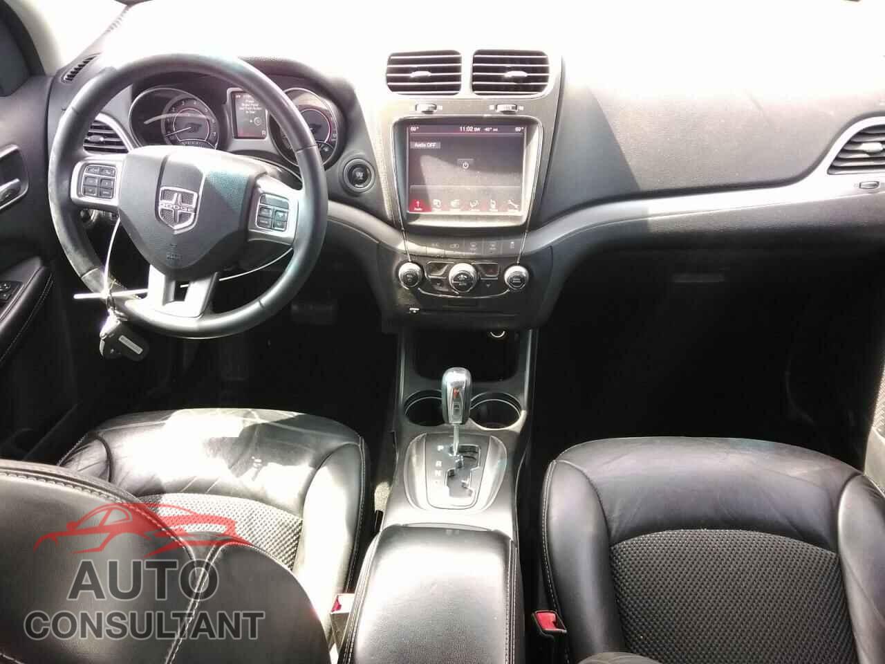 DODGE JOURNEY 2015 - 3C4PDCGG9FT650013