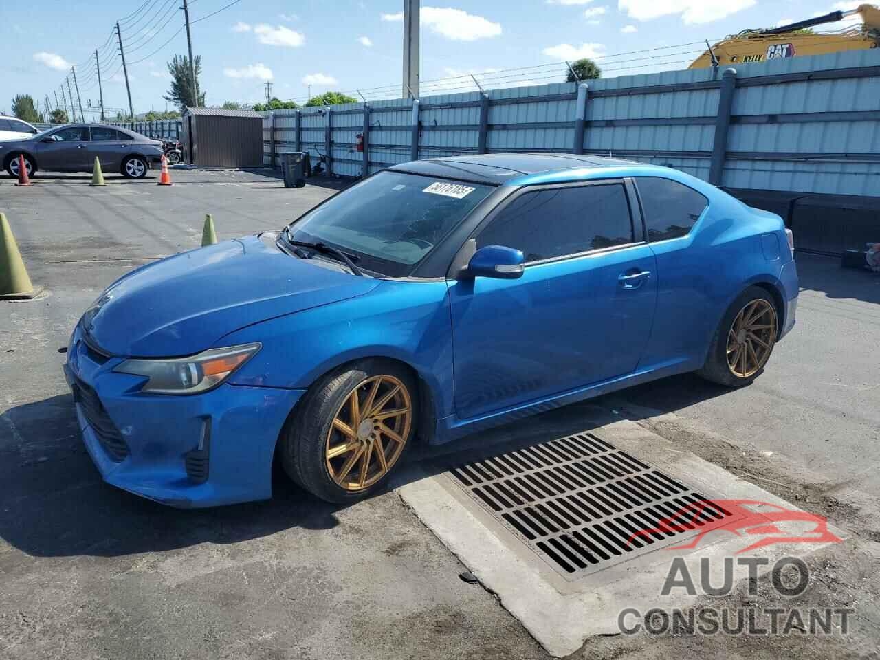 TOYOTA SCION 2016 - JTKJF5C76GJ016449