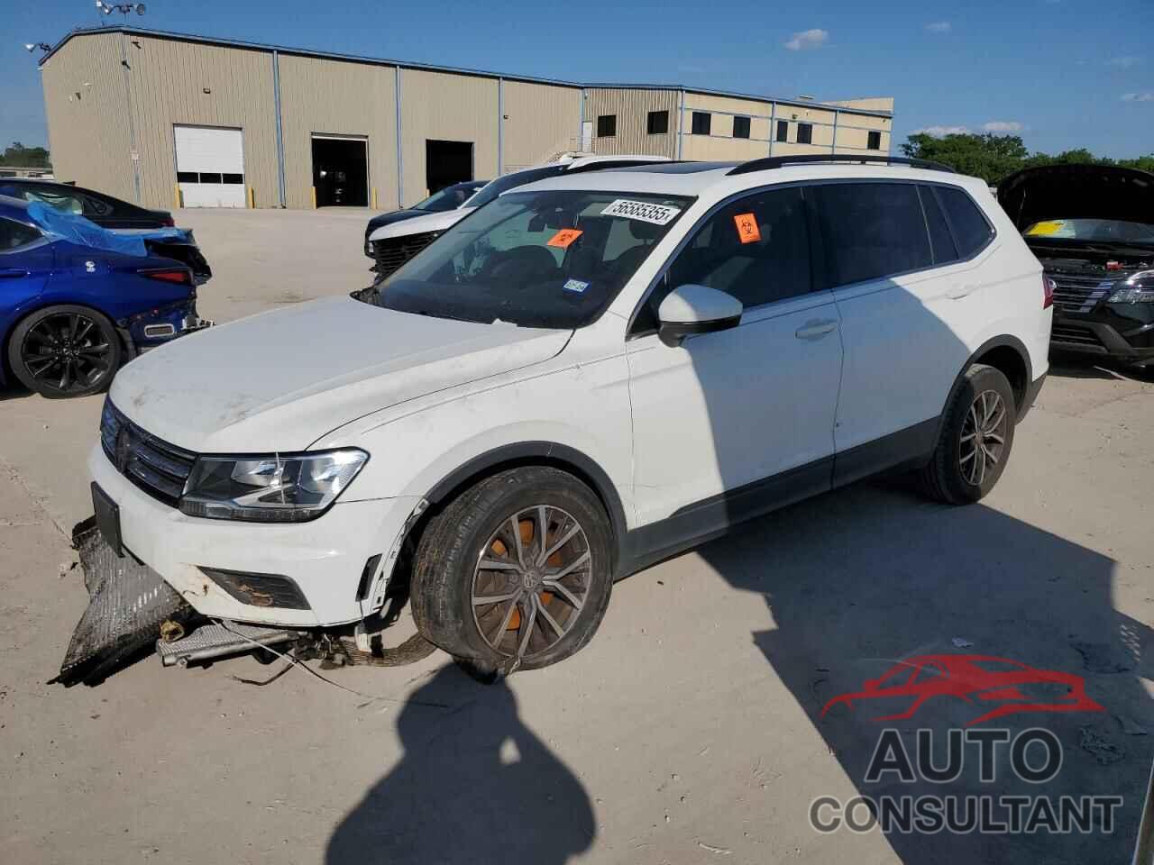 VOLKSWAGEN TIGUAN 2019 - 3VV3B7AX4KM162307